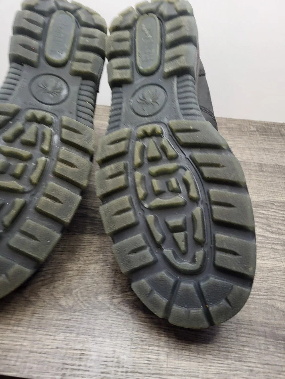 Redback Boots gently used